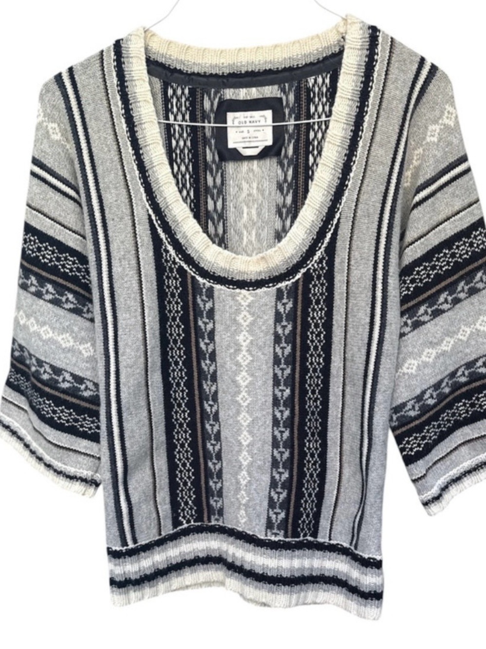 Old Navy Gray Black & Crème Wool Blend Sweater